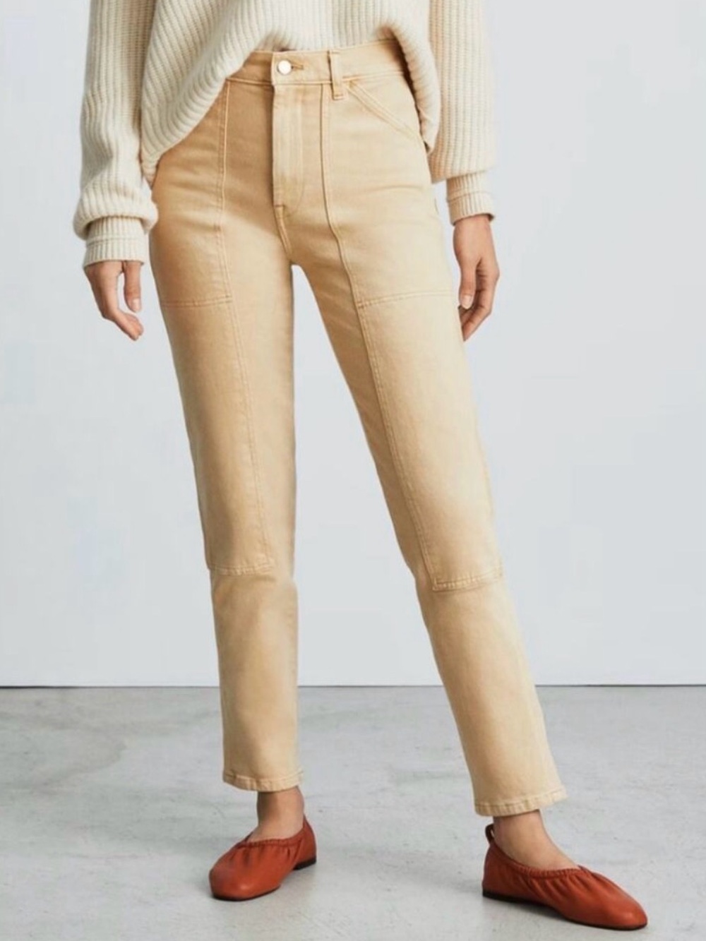 Everlane The Utility Cheeky Jean Beige